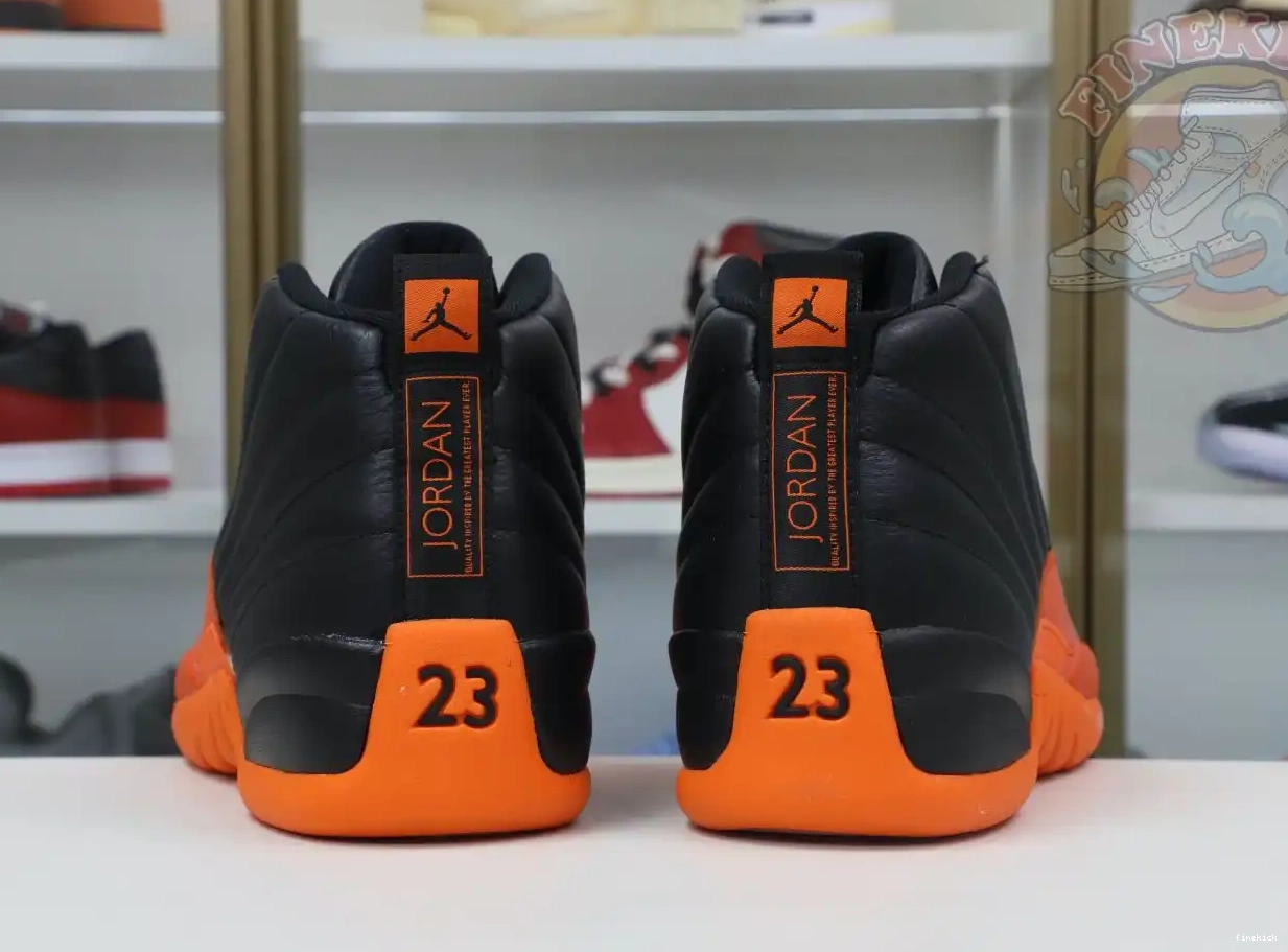 Jordan Jordan 12